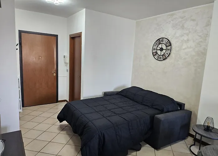 Apartament Biri's House